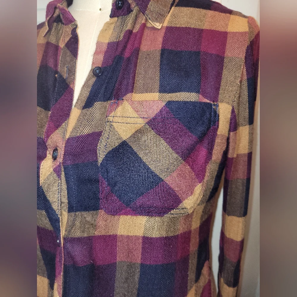 Beach lunch lounge blouse. - Picture 4 of 6